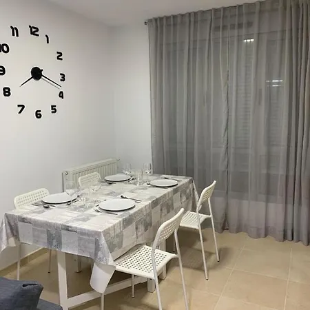 Esguil, Con Piscina, A 3 Km De La Playa Vut-2995-as Apartament *