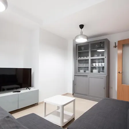 Esguil, Con Piscina, A 3 Km De La Playa Vut-2995-as Apartament